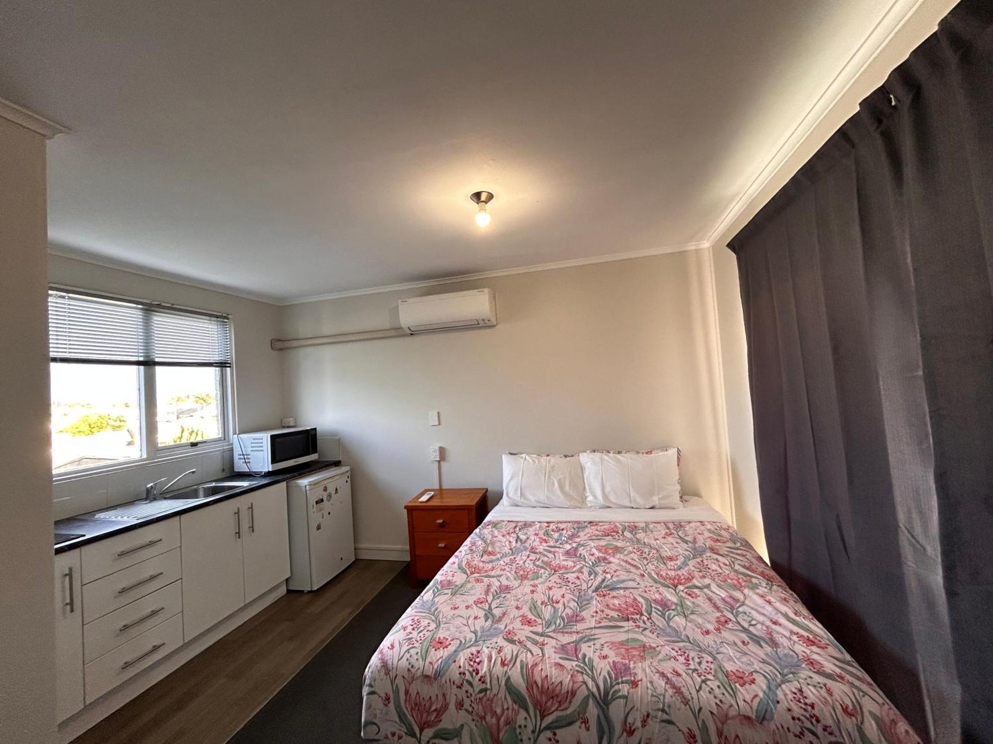 Terapa Motor Motel Hamilton